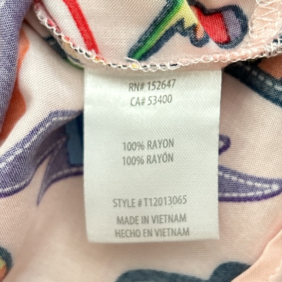 Trinity Collective Pink Pride Equality Shirt Men’s Large - Picture 6 of 7